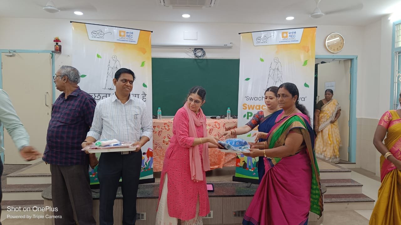 REC CSR Initative coordination to distribute Sanitation Kits to Special Children @Royapuram (5)